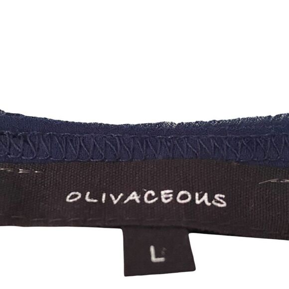 Olivaceous Basic Navy Blue Sleeveless Top in Size Large - Picture 3 of 8